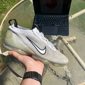Nike Air VaporMax 2021 Flyknit Monochrome Gray - Men's Size 12